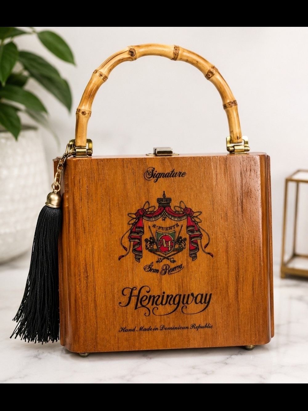 Unique handmade purse crafted from authentic Arturo Fuente Hemingway Signature